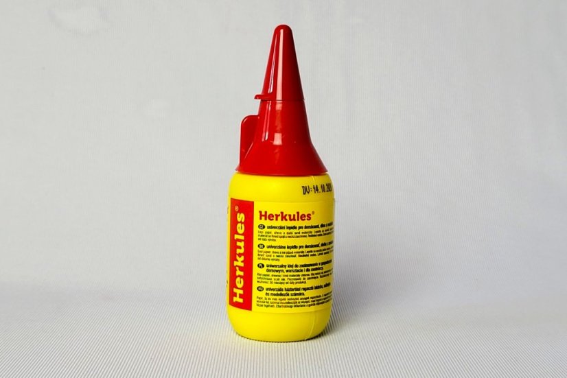 Lepidlo Herkules 30 g