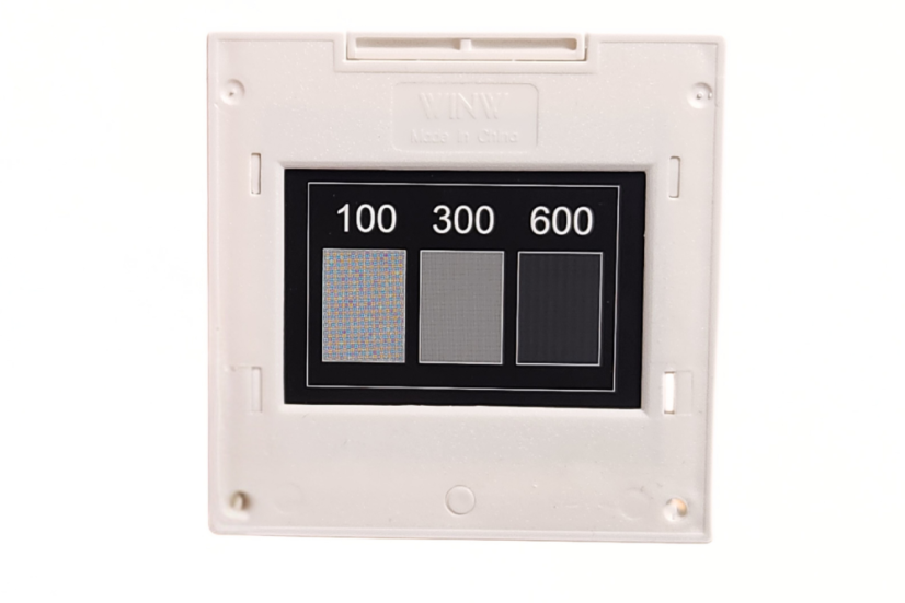 Sada difrakčních mřížek v rámečku